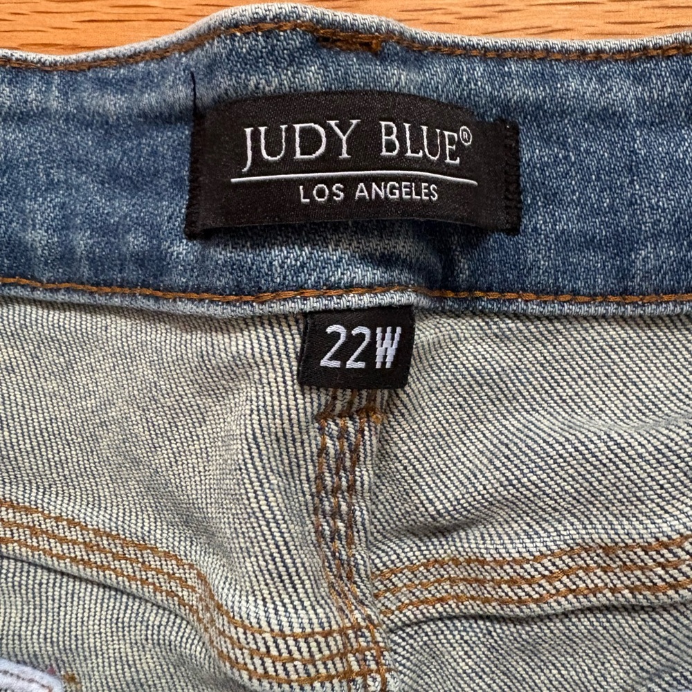 Judy Blue Relaxed Fit Jeans 22W Plus Size Medium Wash Stretch - Picture 3 of 5